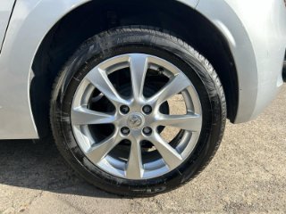 /photos/11596/57678091-2df2-4d93-8788-8f5ec349d2ce_i320x240.jpg