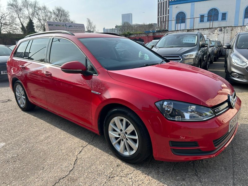 2014 GOLF 1.6 TDI BLUEMOTION EURO 5 S S 5DR 3,490 14 DISCOVER THIS... photo