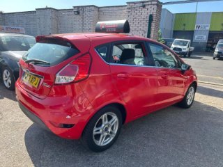 /photos/11596/74f6a3de-a7d2-46e9-a1d7-1995762a82c3_i320x240.jpg
