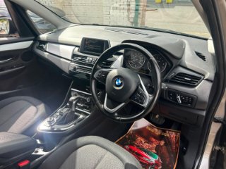 /photos/11596/f123c1e5-2e3b-467b-ac51-d072c41b9a75_i320x240.jpg